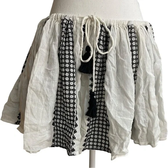 Topshop Linen Graphic Miniskirt Black and White - Picture 1 of 7